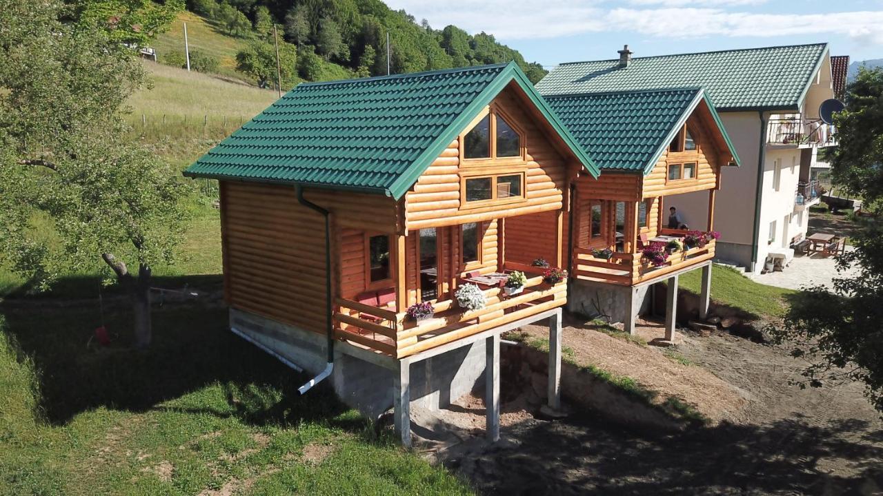Holiday House By The Lake Plav Exterior foto